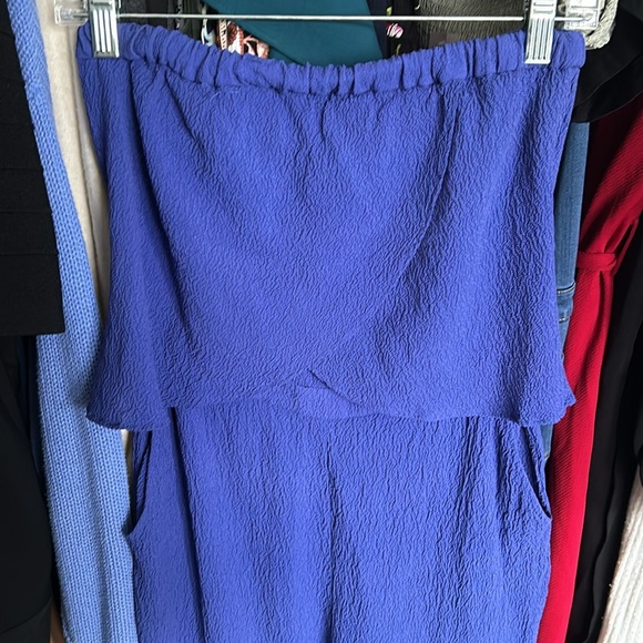 Blue Bebe jumpsuit, barely worn size 4 - Picture 2 of 4